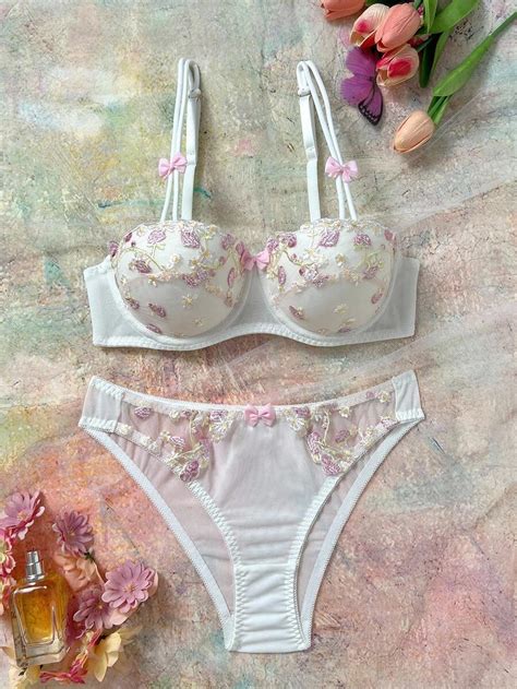 2pcs Women Elegant Floral Embroidery Mesh Lingerie Set Floral Lingerie