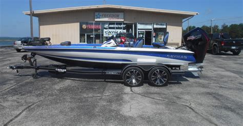 Caymas Boats Cx Pro Bass Boat Power Boat For Sale In Sai