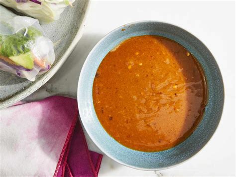 Spicy Thai Peanut Sauce Recipe