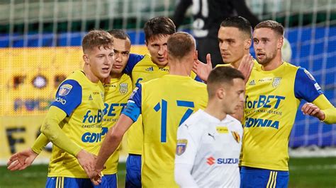 Fortuna Puchar Polski Arka Gdynia Pokona A Koron Kielce Czeka A Na