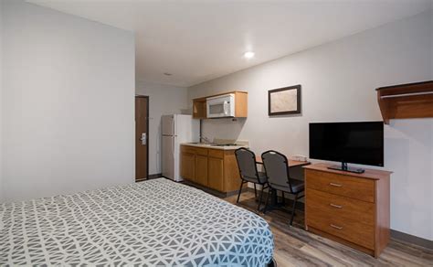 Extended Stay Hotel in Lexington, KY | WoodSpring Suites Lexington ...