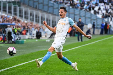 Foot OM OM Thauvin chouchouté comme jamais à l OM c est sans