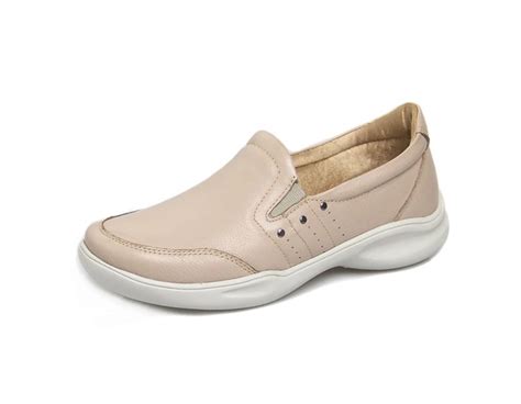 Tênis Feminino conforto couro legítimo cor nude Loja Pierrô Calçados Masculinos e Femininos