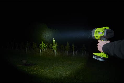 Фонарь светодиодный RYOBI ONE+ RLS18-0 без АКБ и ЗУ (5133005388) – фото ...