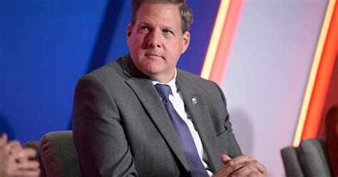 New Hampshire Gop Governor Says Hes Considering 2024 White House Bid