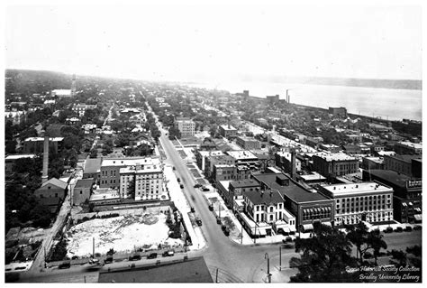 Aerial View of Jefferson and Hamilton Boulevards, Peoria in the 1920s