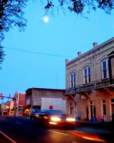 Living Rootless: Opelousas: An Evening in Opelousas