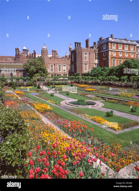 Hampton Court Palace Gardens Map