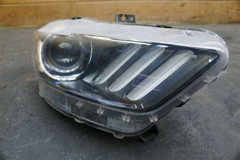 Right Passenger Side Xenon HID Headlight FR3Z 13008 J OEM Ford Mustang