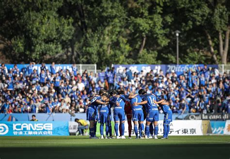 J2町田が優勝セレモニー実施 黒田監督「日常の努力が必ず実を結ぶと信じていた」 ライブドアニュース