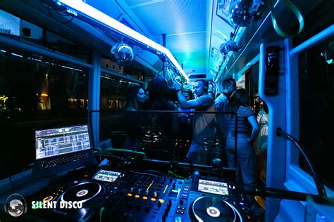 Silent Disco Fotos Wien Bim Der Wiener Linien Alle Bilder