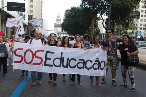 Fotos Estudantes E Professores Fazem Protesto No Rio De Janeiro