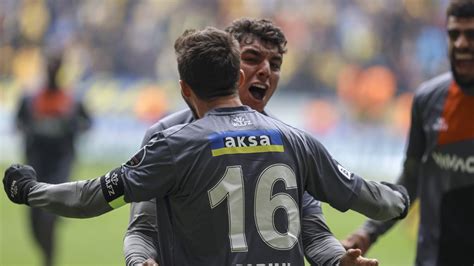 Fatih Karagümrük Ankaragücü nü 2 golle geçti