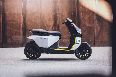 Husqvarna Vektorr E Scooter Concept Unveiled BikeDekho