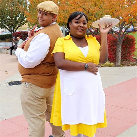 COSPLAY IN AMERICA - Tiana and Naveen from The Princess and the Frog