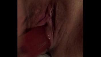 Coño follado de cerca con un gran consolador XVIDEOS