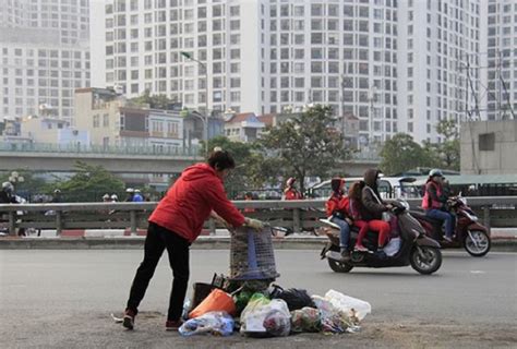 Điểm Lại Các Mức Phạt Khi Vứt Rác Bừa Bãi ở Khu Dân Cư Nơi Công Cộng