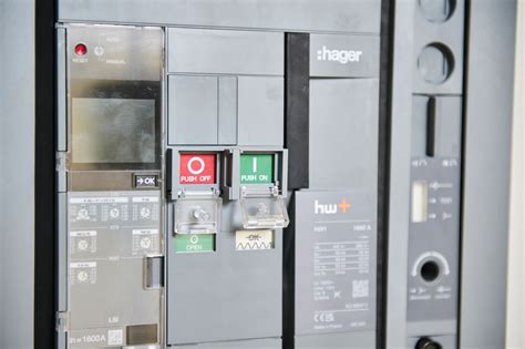 Commercial installations: bringing new products and solutions to the ...