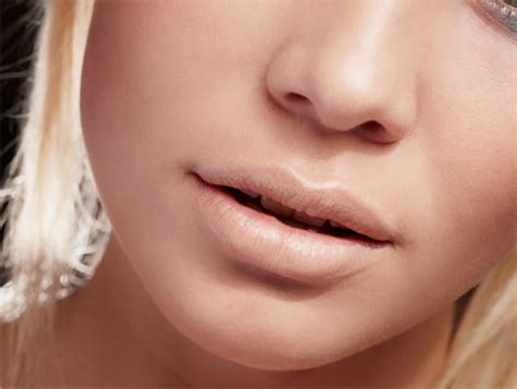 Tendencias de otoño Cómo conseguir unos labios nude perfectos GeekandChic