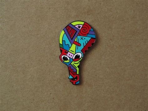 Trippy Hippy Roger American Dad Hat Pin