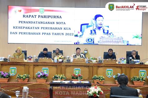 RAPAT PARIPURNA PENANDATANGANAN NOTA KESEPAKATAN PERUBAHAN KUA PPAS