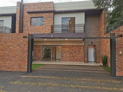 Alquilo Duplex En Barrio San Miguel San Lorenzo Ref Rb D