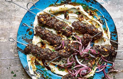 33 easy minced beef recipes bursting with flavour