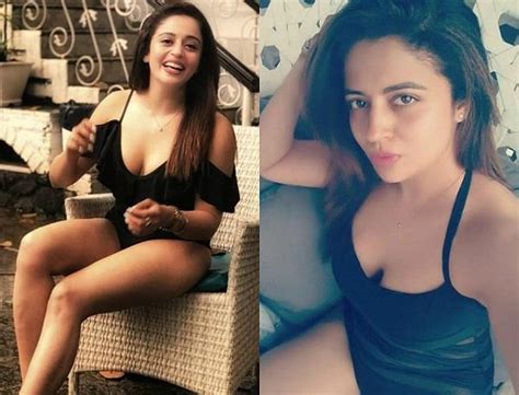 Bigg Boss Contestant Neha Pendse Sexy Beautiful Photos Filmy