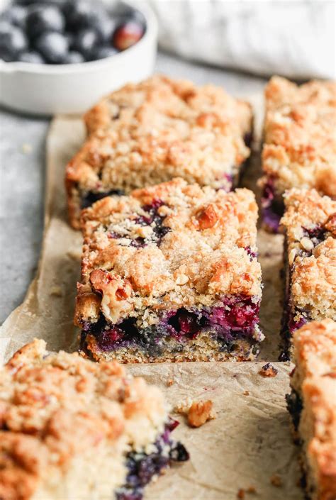 Blueberry Buckle {The Best Coffee Cake!} - WellPlated.com