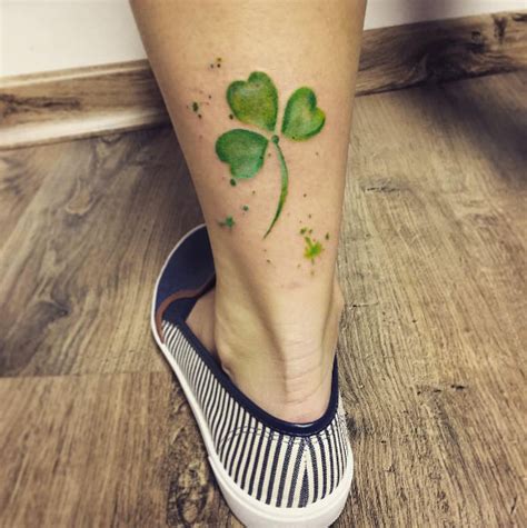 35 Artistic Shamrock and Four-Leaf Clover Tattoos - TattooBlend