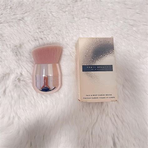 Fenty Beauty Face Body Kabuki Brush Softly Depop