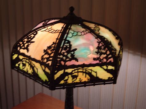 Slag Glass Table Lamp Collectors Weekly