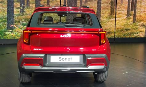 Kia Sonet Facelift Unveiled In India Qrix Auto