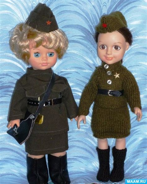 «Кукла в военной форме» Фото