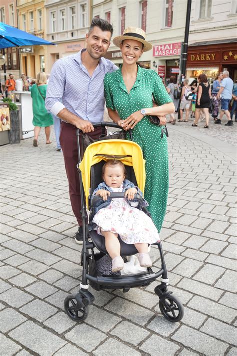 Galerie Monika Leov Sex Po Porodu Je Jin Neum La Jsem Si P Edstavit E Budeme