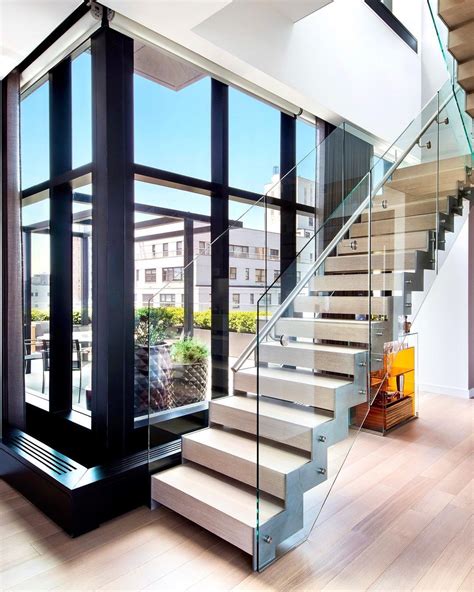 Stainless Steel Zig Zag Floating Stairs Glass Stairs Floating Stairs