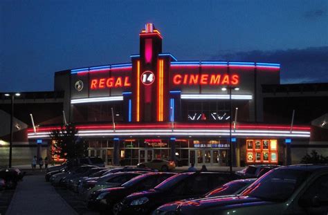 Regal Cinemas Now Searching All Bags And Purses Of Moviegoers For ...