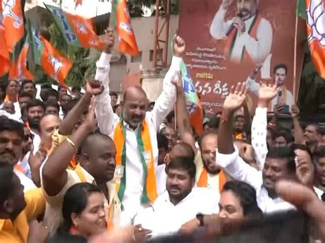 Telangana BJP Leader Bandi Sanjay Holds Hunger Strike Against TSPSC