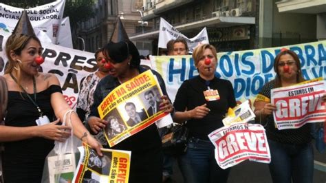 Servidores Federais Fazem Protesto No Centro Do Rio