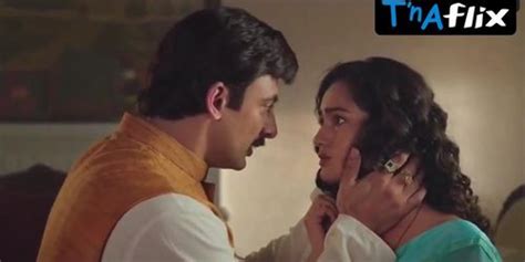 Tridha Choudhury Breasts Bikini Scene In The Chargesheet Innocent Or Guilty Tnaflix