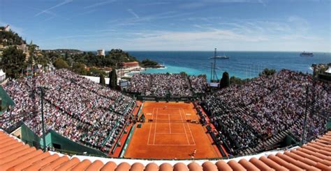 On The Red Clay Of The Monte Carlo Country Club Kicks Off The Men S