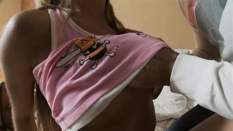 Blonde Newcummer Opens Her Pussy Wide To Accept A Big Cock Amateur