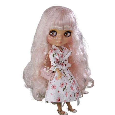 Melina Premium Custom Neo Blythe Doll With Pink Hair Tan Skin