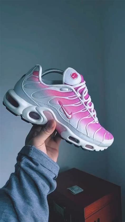 Nike Tn Air Max Plus Em 2024 Nike Air Max Plus Nike Air Max Estilos De Roupas Masculinas