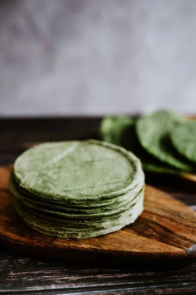 Tortillas Mexicanas Elaboradas Con Nopal En Color Verde Comida Sana