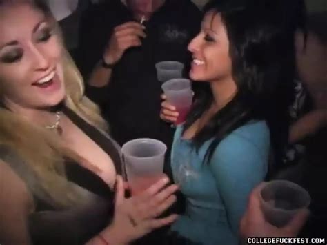 Free Frat House Porn Videos XHamster