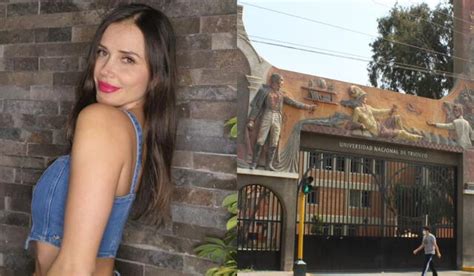 Maju Mantilla Qu Estudios Tiene La Miss Mundo Y En Qu