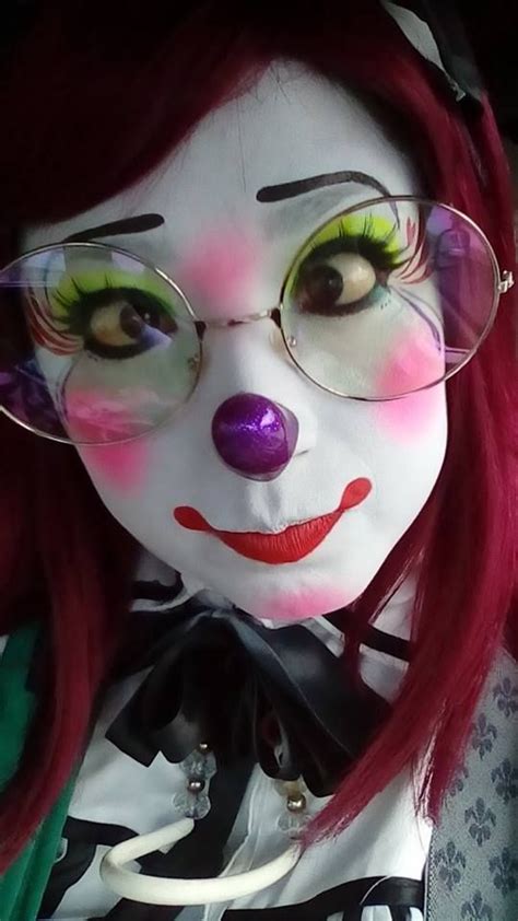 Pin By Jojo Amai On Clowns Female Clown Clown Faces Clown Makeup