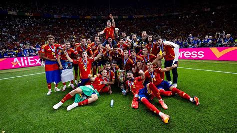 Celebraci N Eurocopa En Cibeles Hora De Llegada De La Selecci N