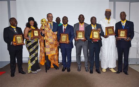 Prix Panafricains Des Leaders Le Payeur Général Du Trésor Distingué